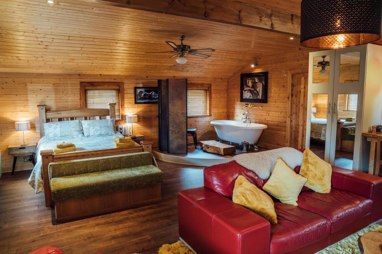 Chalet Donard Shadow *